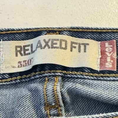 Vintage Levis 550 Jeans Mens 42x30 Blue Relaxed Tapered Frayed Denim Distressed - Thumbnail 8