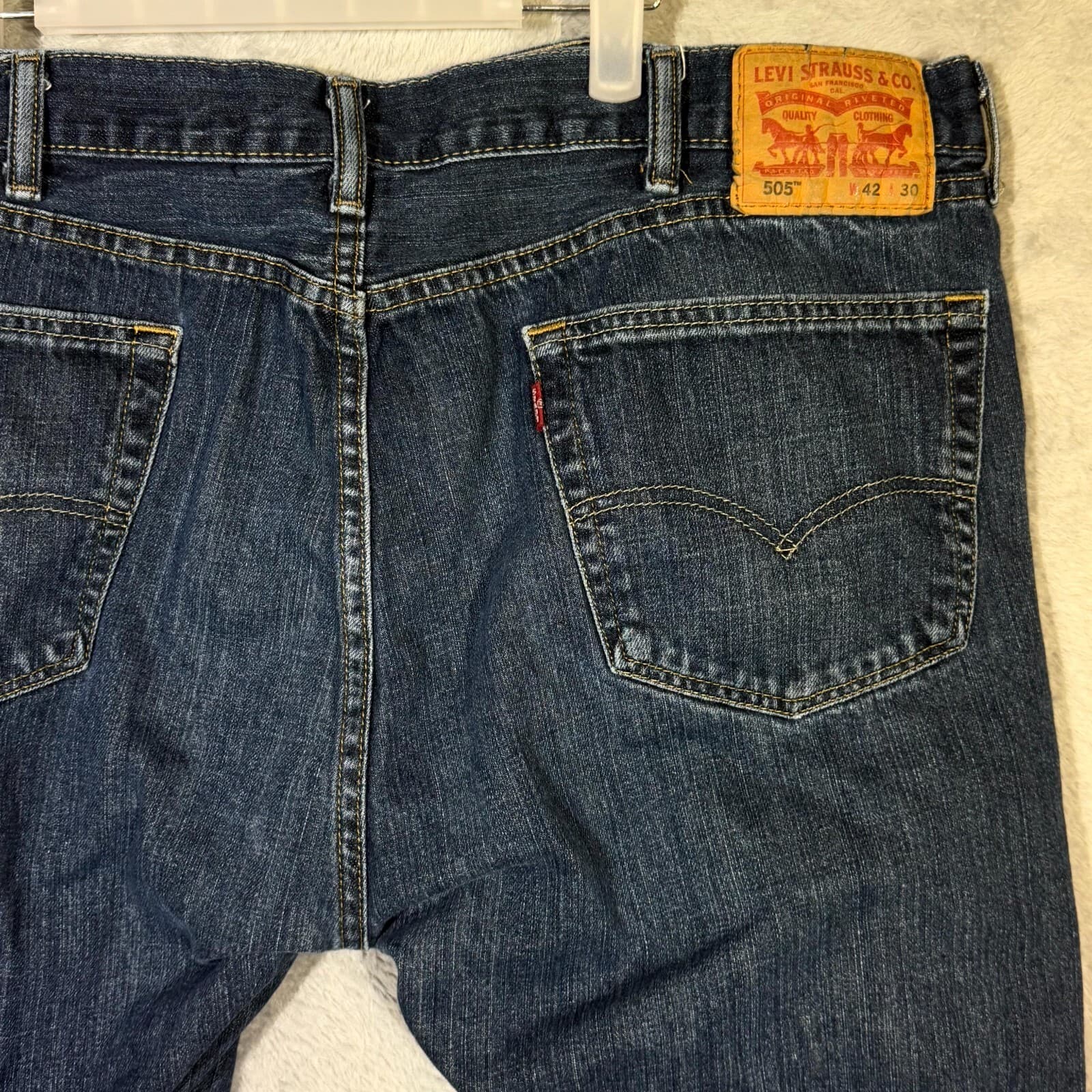 Levi’s 505 Men’s Jeans 42X30 Blue Denim Mid-Rise Straight Leg 100% Cotton - Thumbnail 7