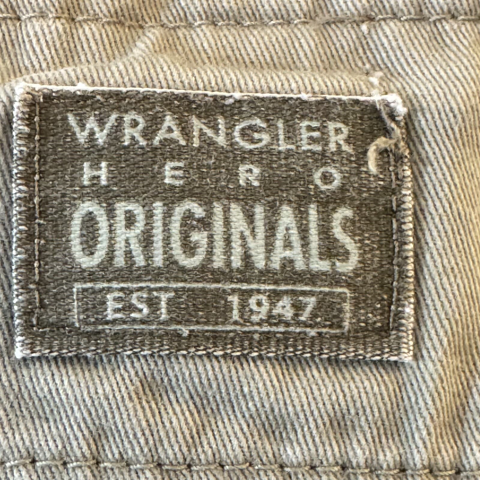 Wrangler Hero Shorts Men’s 40 Khaki Cargo 100% Cotton Outdoor Workwear Zip Fly - Thumbnail 13