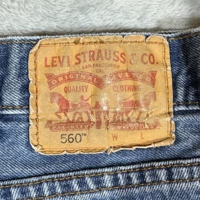 Levis 560 Jeans Mens 46x30 (46x29) Blue Medium Wash Relaxed Tapered Leg Denim - Thumbnail 3