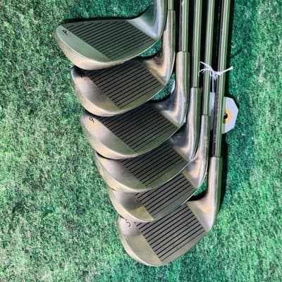 Wilson Reflex Mens RH 5-PW Driver 10.5 Steel Shaft Stainless Gray Golf Clubs - Thumbnail 2