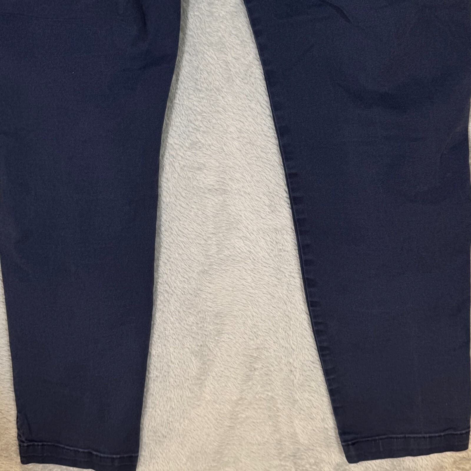 Levi’s 552 Mens Jeans 28x30 Blue Denim Mid Rise Straight Leg Medium Wash - Thumbnail 8