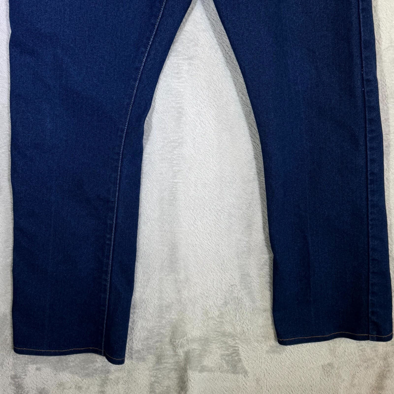 Levi’s 517 Men’s Jeans 38×34 Blue Denim Medium Wash High-Rise Bootcut Excellent - Thumbnail 5