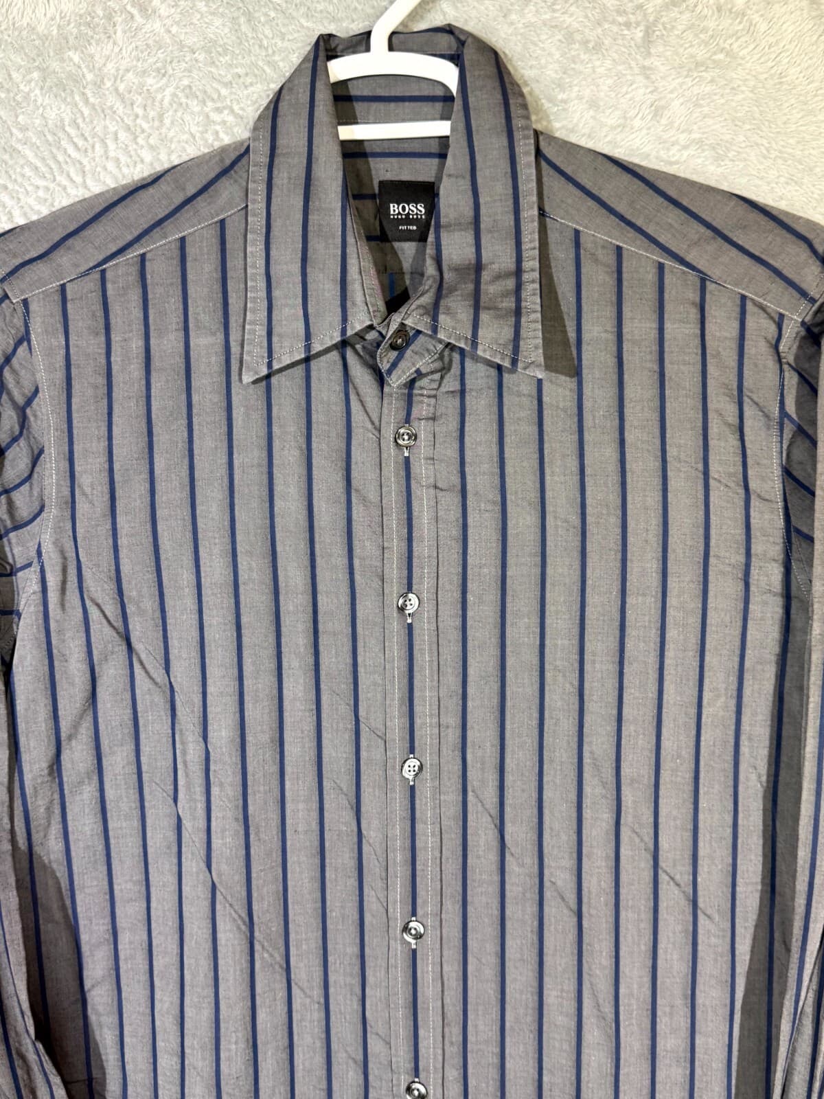 Hugo Boss Men’s Shirt Large Gray Stripe 100% Cotton Fitted Button-Up Excellent - Thumbnail 4