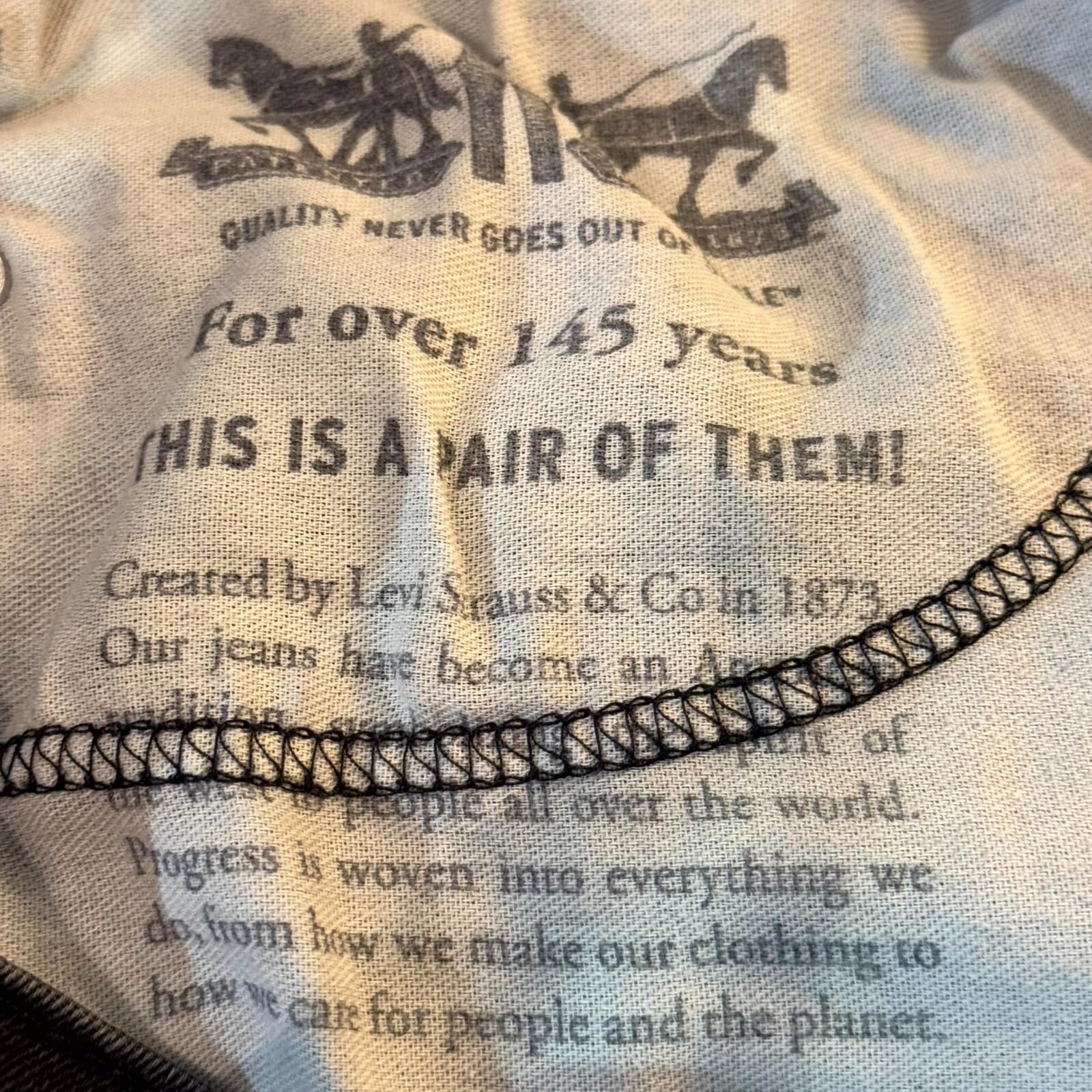 Levi’s 511 Men’s Jeans 38×32 Black Denim Mid-Rise Slim Straight Leg Excellent - Thumbnail 11