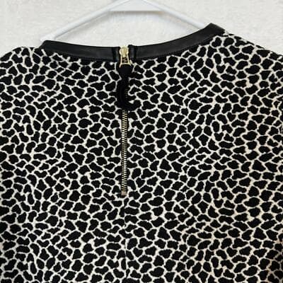 Club Monaco Blouse Women’s XS Black & White Short Sleeve Round Neck Pullover Top - Thumbnail 4