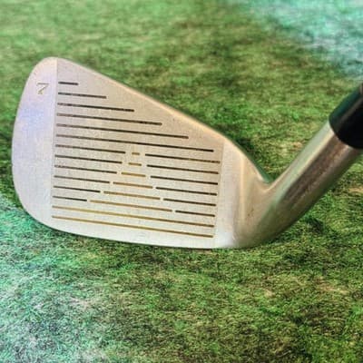 Wilson ProStaff Tour TG 7 Iron Mens RH Graphite 37.5 In Silver Golf Club - Thumbnail 2