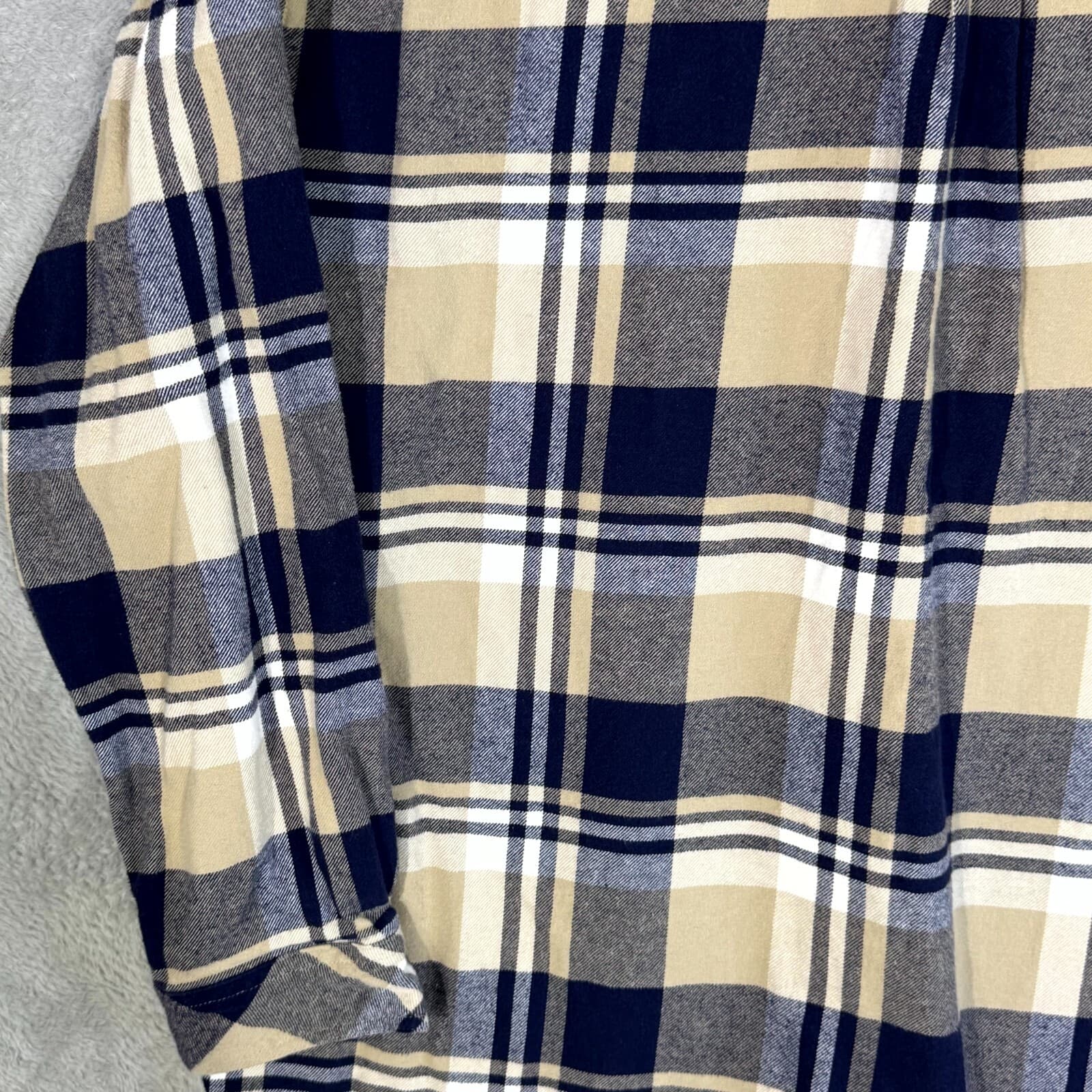 Legendary Whitetails Buck Camp Mens Button Up Shirt 2XL Navy Tan Plaid Cotton - Thumbnail 10