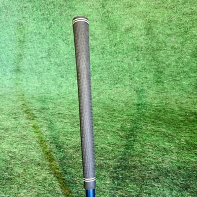 Knight Venom Low CG 7 Iron Mens RH 37 In Regular Graphite Silver Golf Club - Thumbnail 9