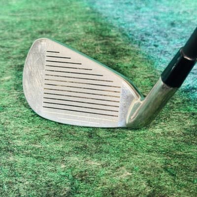 Dunlop Equation Plus 8 Iron Mens RH Graphite Shaft 37 In Silver Golf Club - Thumbnail 2