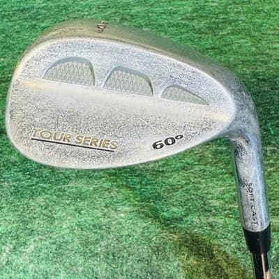 Tour Series 60° Wedge Mens RH Soft Cast Steel Shaft Silver Pro Velvet Grip - Image 1