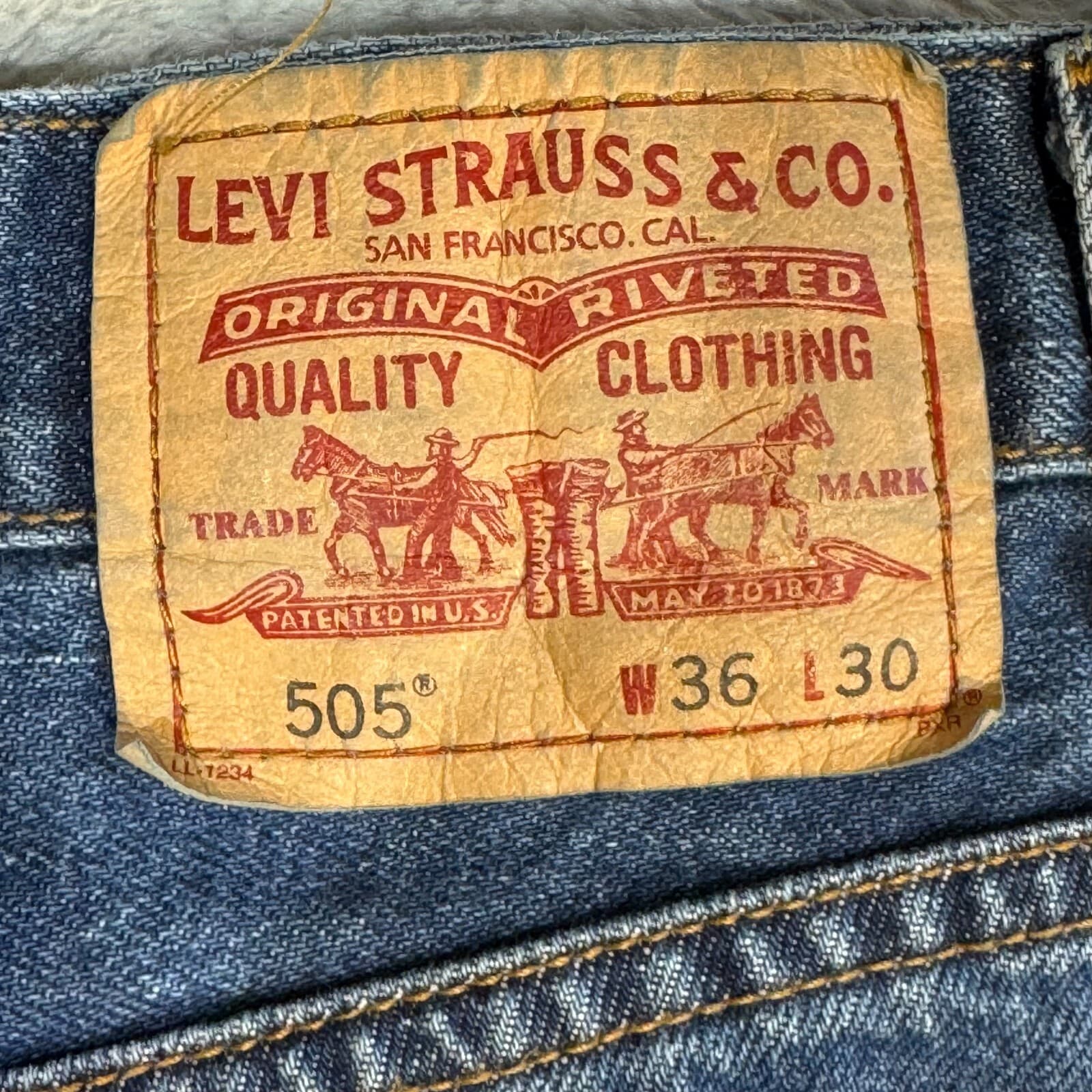 Levis 505 Mens Jeans 36x30 Regular Fit Stretch Mid Rise Blue Denim - Thumbnail 8