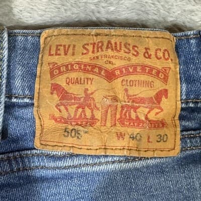 Levis 505 Jeans Mens 40x30 Blue Straight Leg Denim Zip Fly Classic Fit - Thumbnail 3