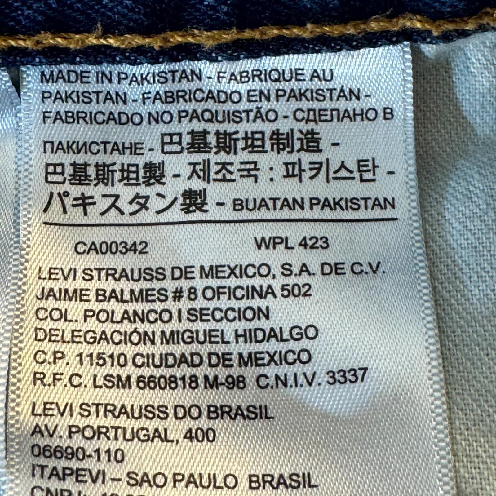 Levi's 511 Mens Cut-Off Shorts 40 Blue Denim Mid-Rise Zip Fly Flat Front - Thumbnail 3