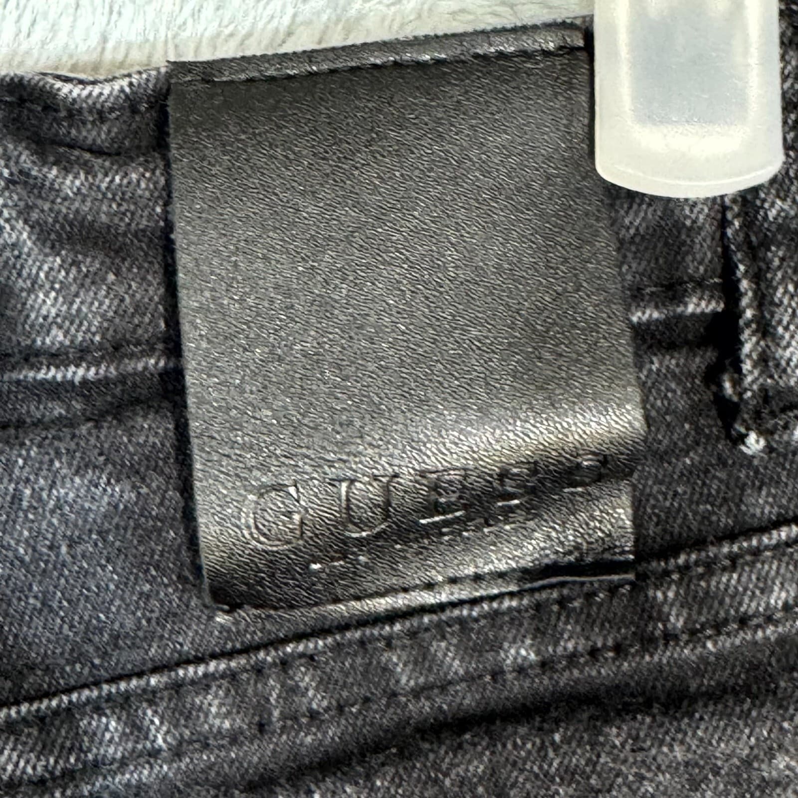 Guess Women's Jeans Size 12 Black Denim Mid Rise Straight Leg Dark Wash - Thumbnail 5