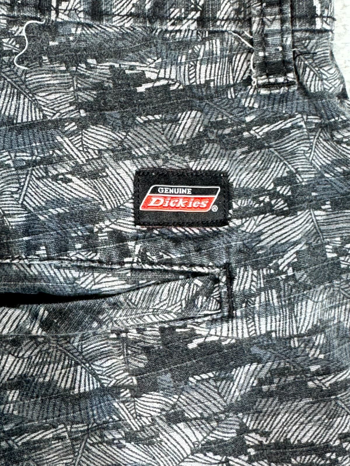 Genuine Dickies Mens Ripstop Shorts 40 Black Camouflage Cotton Flat Front - Thumbnail 3
