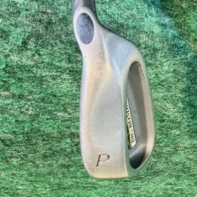 Big Bomber Deep Cavity Pitching Wedge Mens RH 36.5 In Reg Steel Silver Golf Club - Thumbnail 3