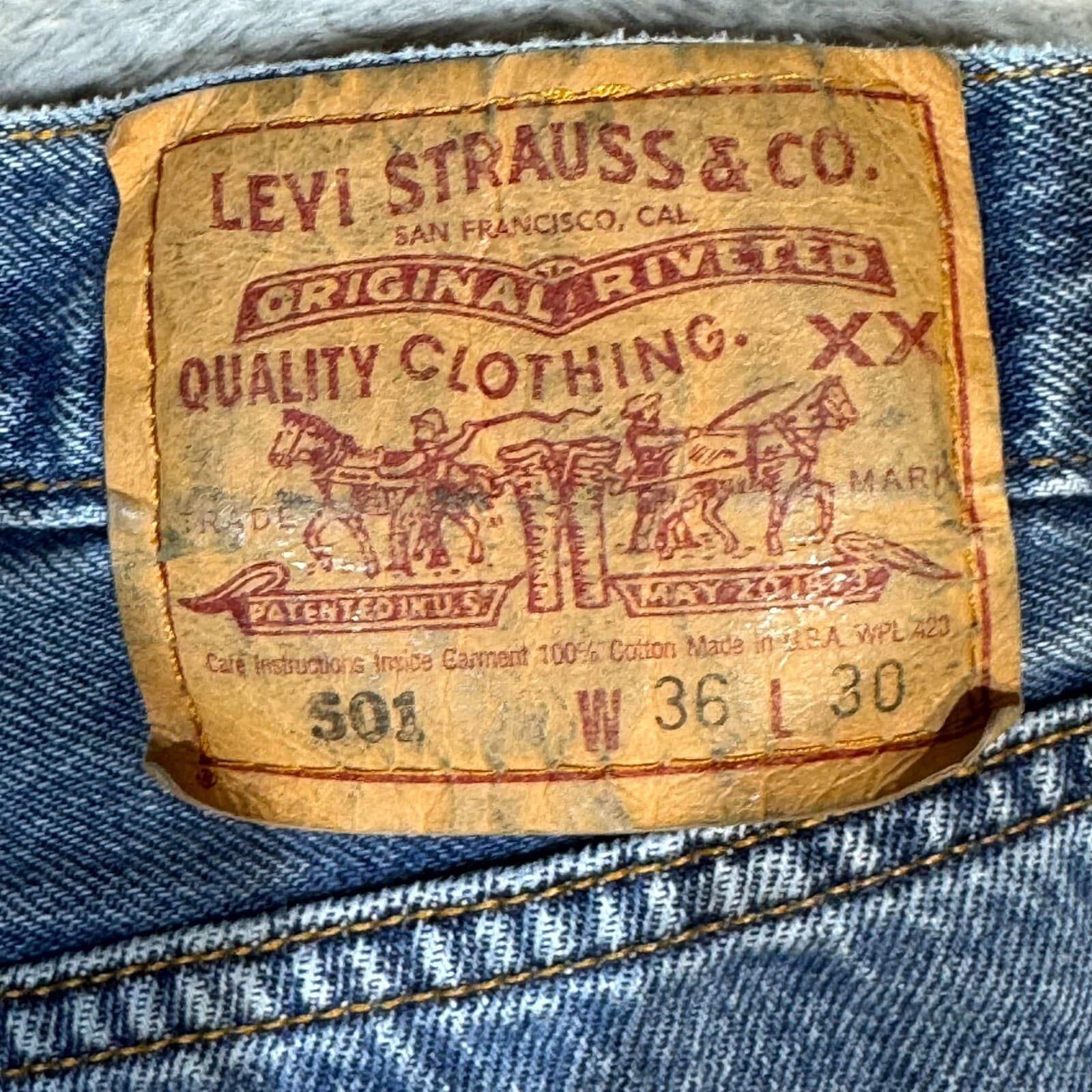 Levi’s 501 Men’s Jeans 36x30 Blue Denim Original Fit Straight Leg Button Fly - Thumbnail 5