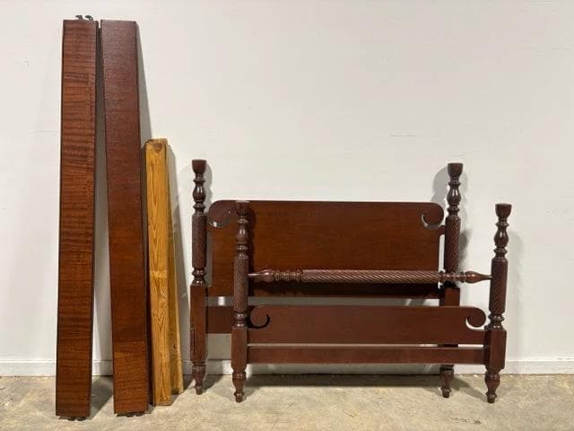 Full Drexel Wooden Bedframe - Image 1