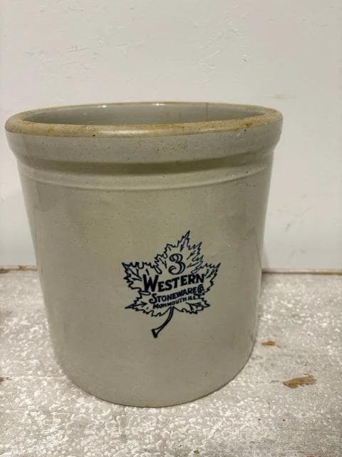 Western Stoneware Calla Lily 3 Gallon Stoneware Crock - Thumbnail 3