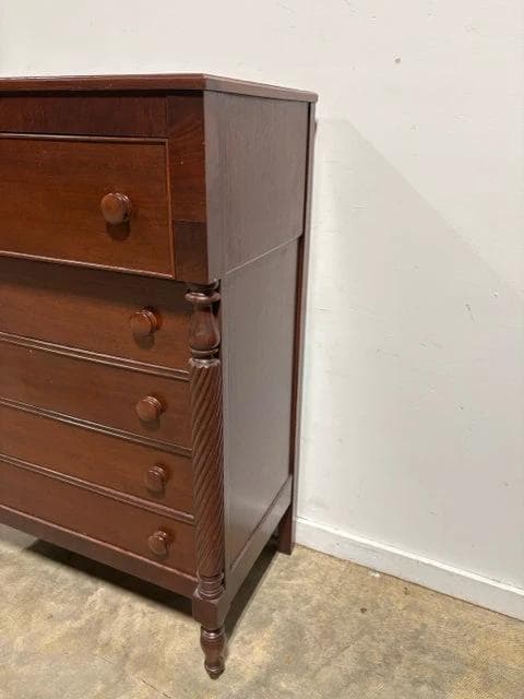 Antique Drexel Chest Of Drawers With Barley Twist Legs And 5 Drawers - Thumbnail 2