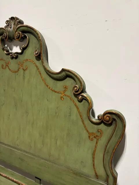 King Thomasville Green And Gold Tuscany Hills Bedframe - Thumbnail 2