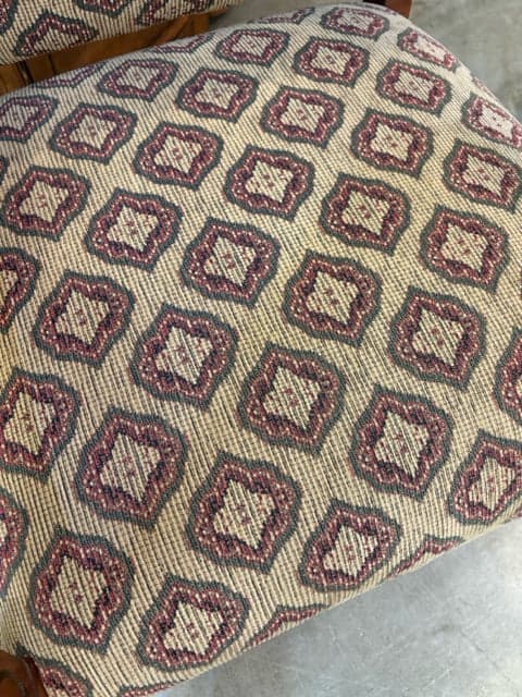 Norwalk Beige & Maroon Traditional Upholstered Arm Chair - Thumbnail 4