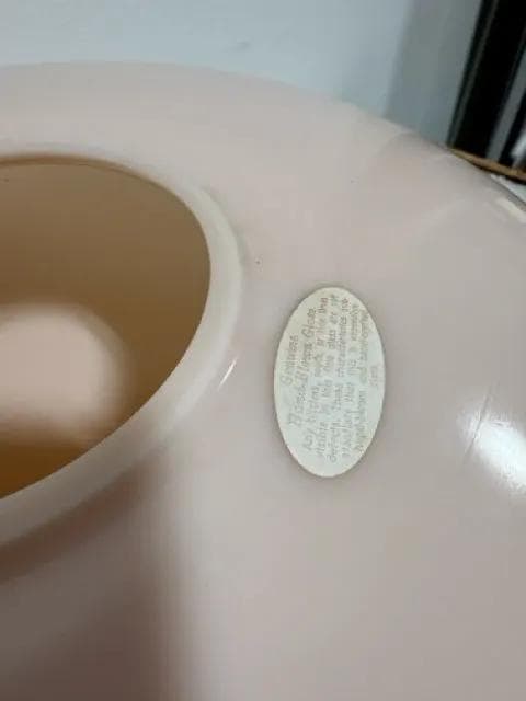 Large Pink Beaumont Glass Hand Blown Vase - Thumbnail 2