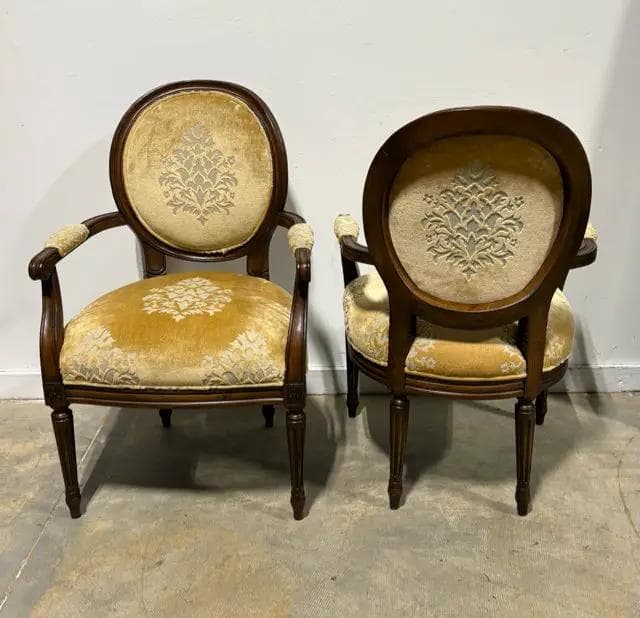 Pearson Set of 2 Armed Gold Burnout Velvet Dining Room Chairs - Thumbnail 3
