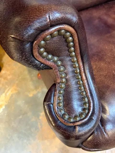 Hooker Seven Seas Adjustable Desk Chair With Nailheads On Casters - Thumbnail 2