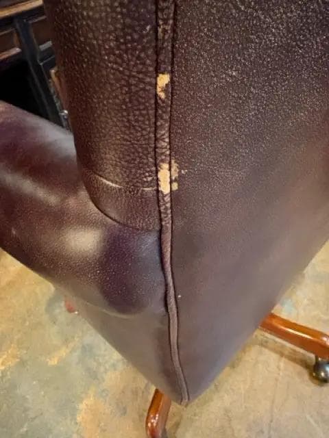 Hooker Seven Seas Adjustable Desk Chair With Nailheads On Casters - Thumbnail 4