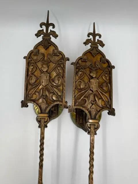 Set Of 2 Spanish Revival Brass Coat Of Armour Sconces - Thumbnail 2