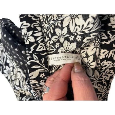 Banana Republic Floral Mini Skirt Size 6 Black White Side Zip Casual Summer - Thumbnail 4