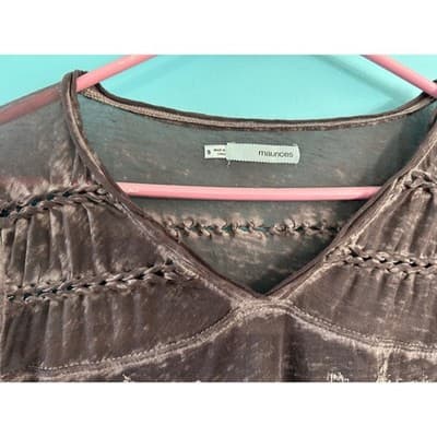 Maurices Grey Long Sleeve Light Weight Shirt Size Small - Thumbnail 4