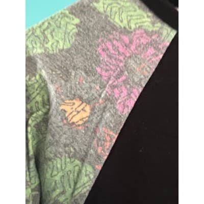 LuLaRoe Randy Baseball Tee Womens Medium Black Floral Raglan 3/4 Sleeve Shirt - Thumbnail 2