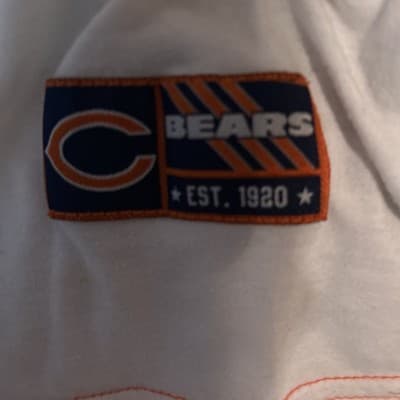 Chicago Bears Women's Large Graphic Tee - Thumbnail 2