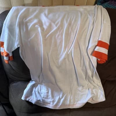 Chicago Bears Women's Large Graphic Tee - Thumbnail 4