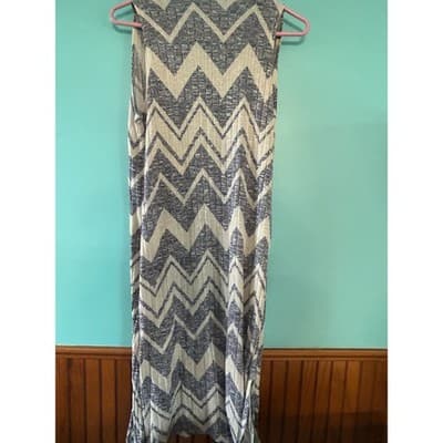 LuLaRoe Joy Vest XS Blue White Chevron Zig Zag Sleeveless Longline Duster Ribbed - Thumbnail 2