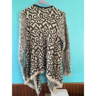 Jeans by Buffalo Cardigan Sweater Small Black White Geometric Faux Leather Trim - Thumbnail 5