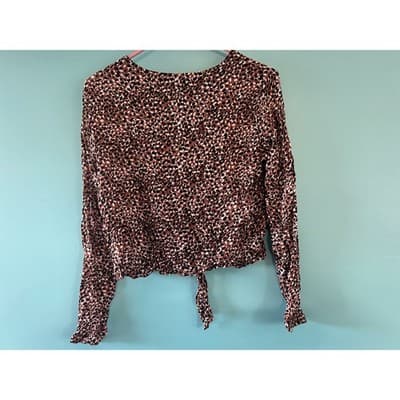 Cloth & Stone Animal Print Tie Front Cropped Blouse XS Brown Black Long Sleeve - Thumbnail 4