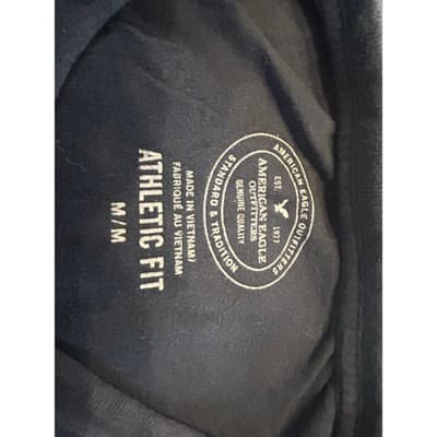 American Eagle Graphic T-Shirt Womens Medium Athletic Fit Distressed Tee - Thumbnail 2