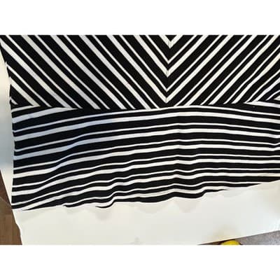 Liz Claiborne Sleeveless Top Size L Black White Striped Chevron Knit Blouse - Thumbnail 4