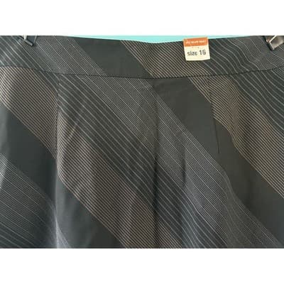 Old Navy Skirt Size 16 Black Brown Diagonal Pinstripe Stretch Just Below Waist - Thumbnail 5