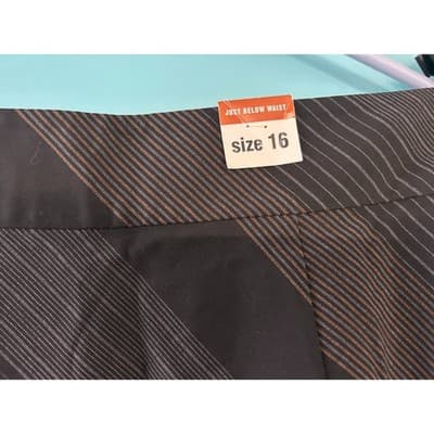 Old Navy Skirt Size 16 Black Brown Diagonal Pinstripe Stretch Just Below Waist - Thumbnail 4
