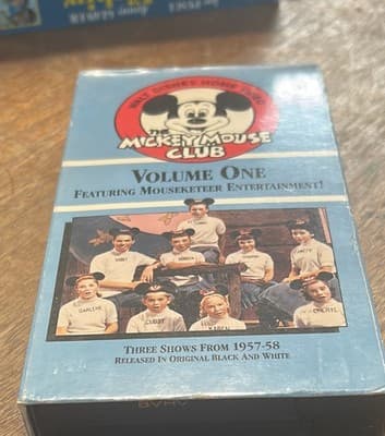 The Mickey Mouse Club Vol 1 Mouseketeer Entertainment! VHS - Image 1