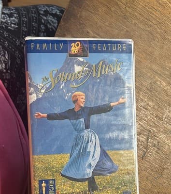 The Sound of Music VHS - Image 1