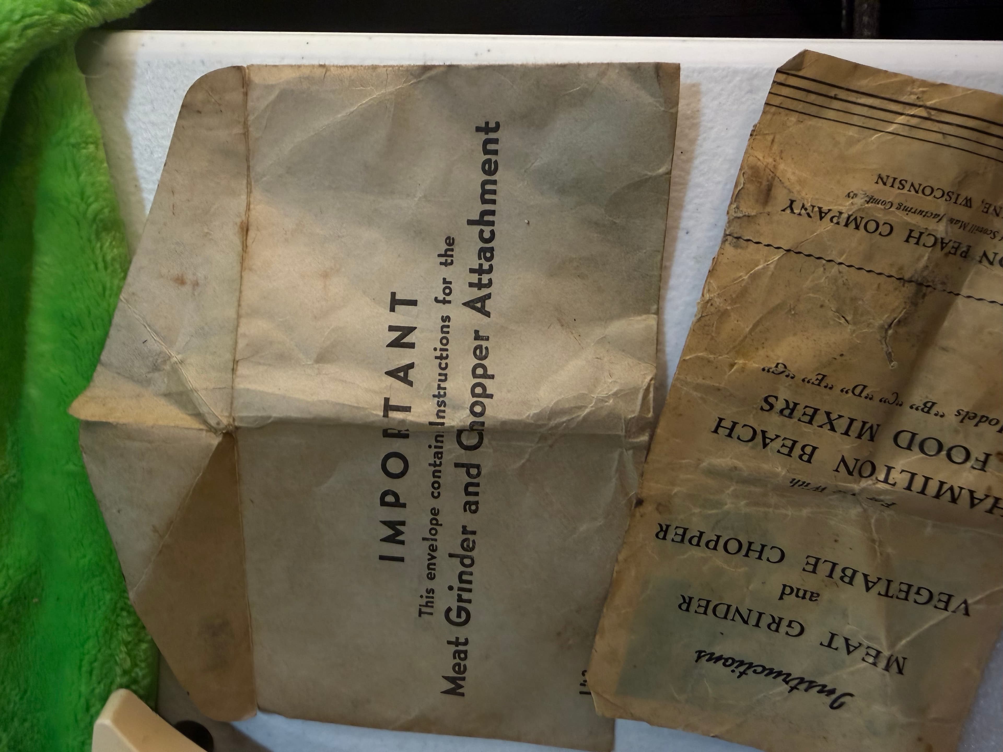 Vintage Hamilton Beach Meat Grinder and Food Chopper with Attachments - Thumbnail 4