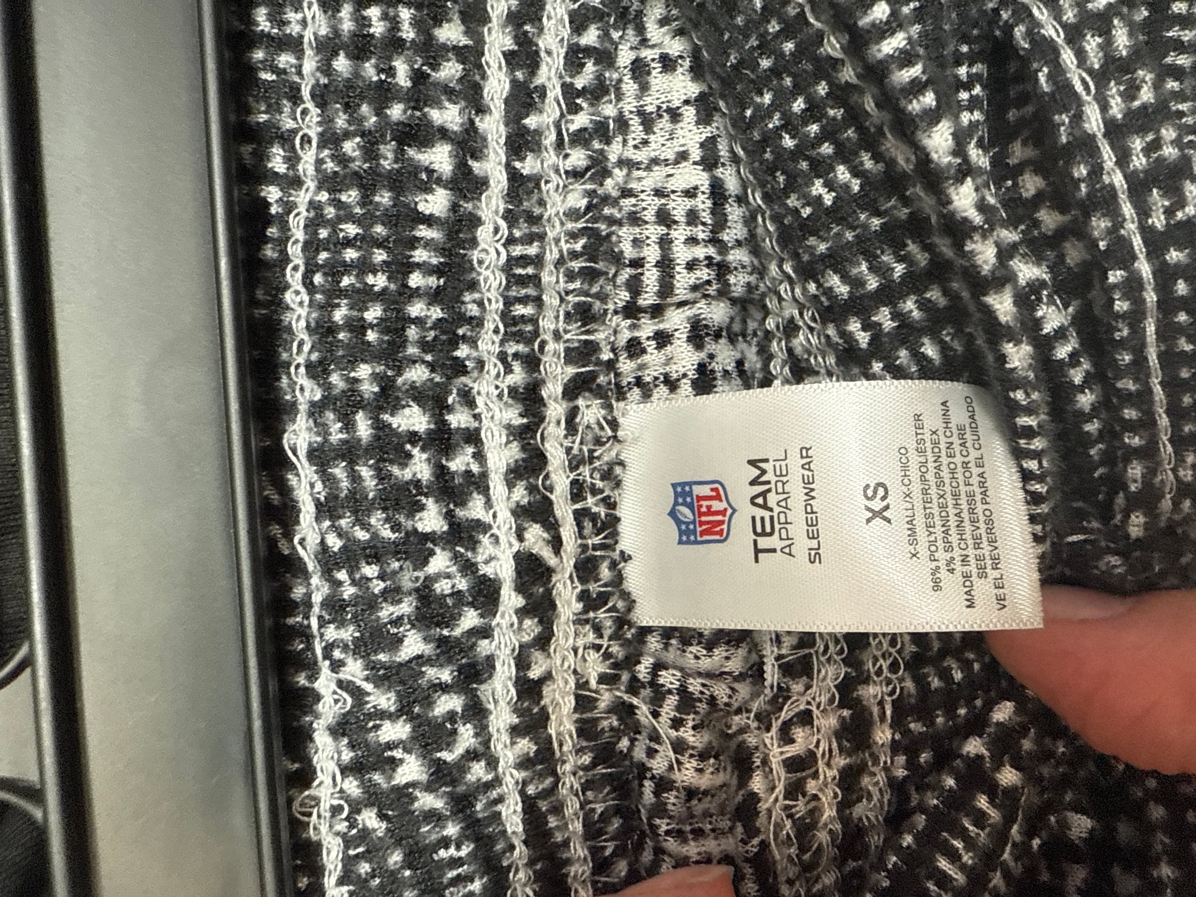 Pittsburgh Steelers Men's Top and Pants Set, Size XS, NFL Apparel - Thumbnail 5