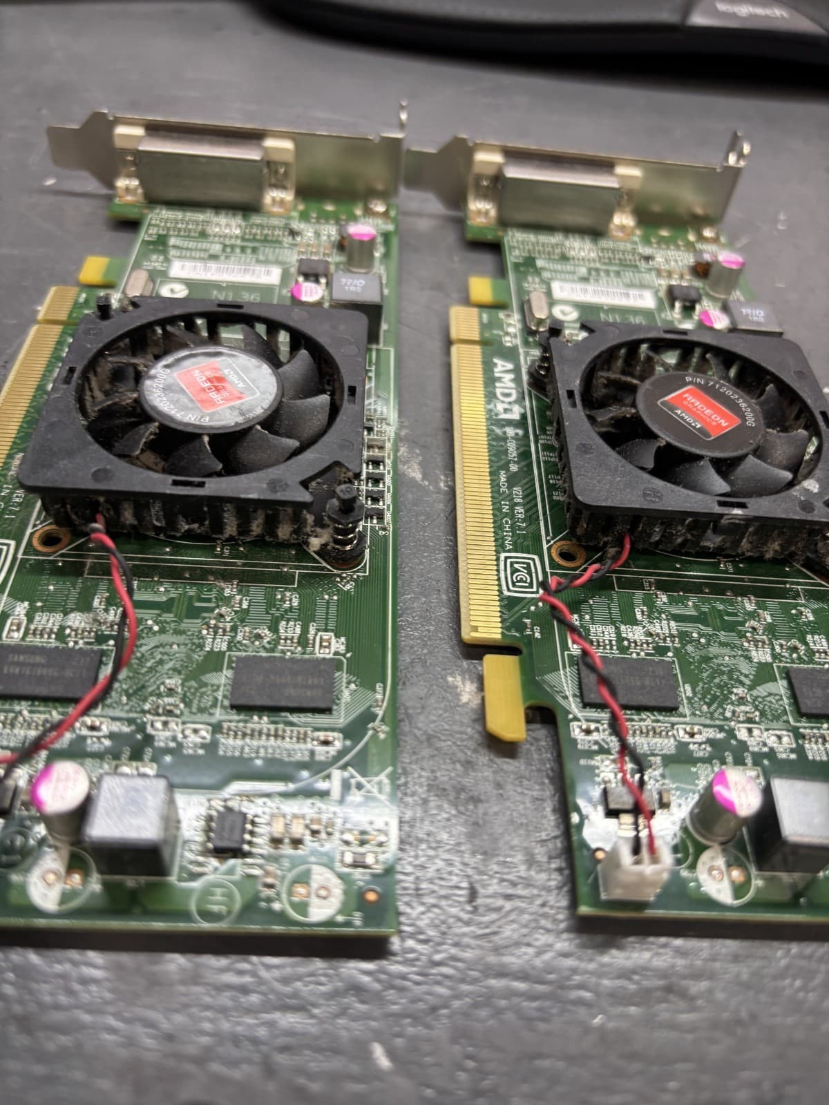 Lot of 2 Dell AMD Radeon HD 512MB DDR3 Low Profile Desktop Video Card 01CX3M - Thumbnail 4