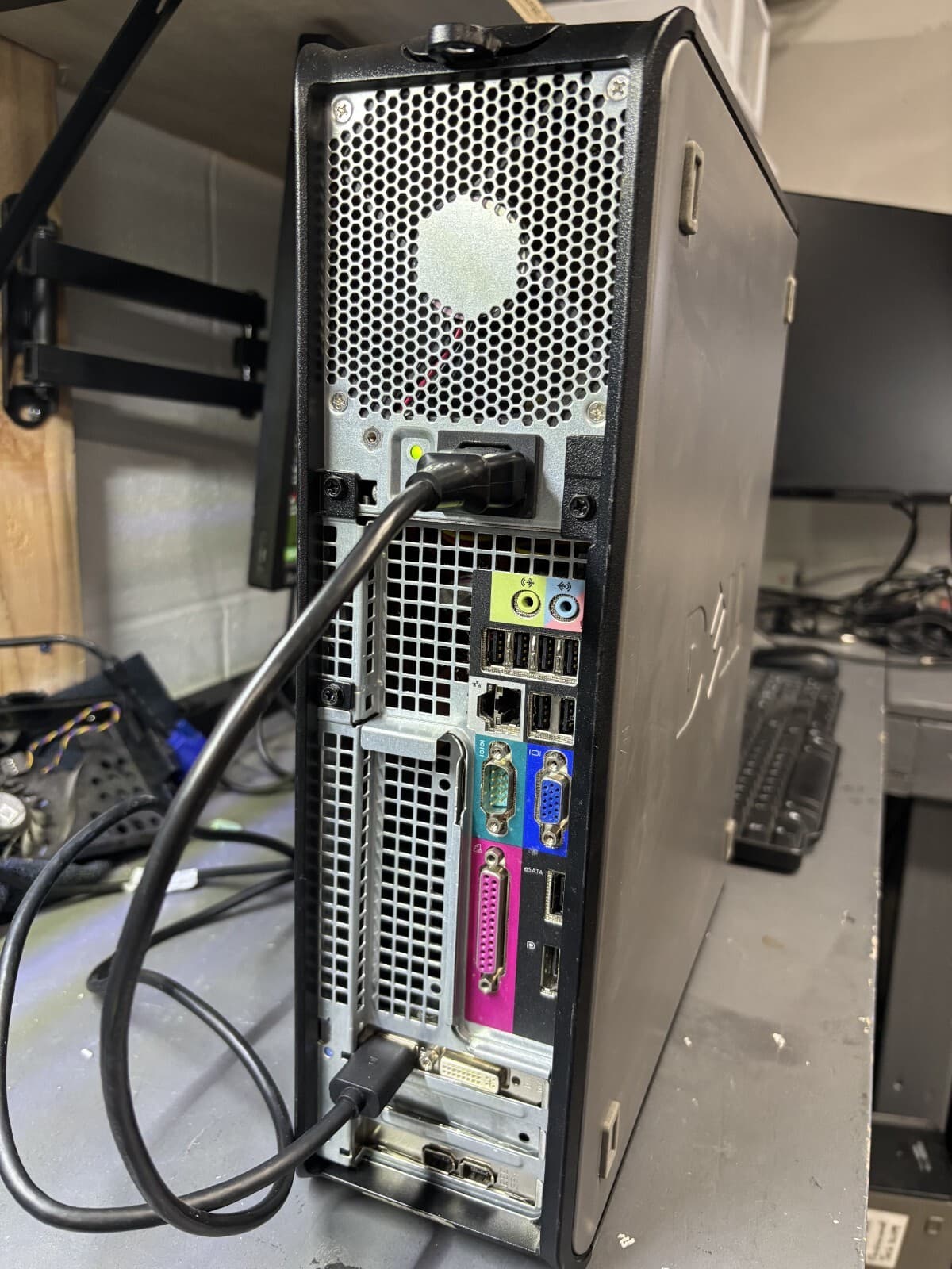 Dell Optiplex 780 2GB RAM 128GB Windows XP Pro SP3 32Bit Retro Gaming Ready! - Thumbnail 2